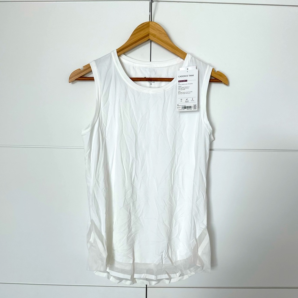 ATHLETA size S- Cadence Tank Bright White - NWT